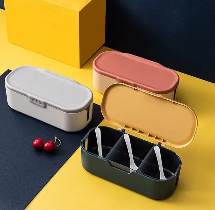 Nordic Style Seasoning Organizer, 3 Compartment Spice Box, Plastic Spice Container With Spoon Nordic Style Seasoning Organizer, 3 Compartment Spice Box, Plastic Spice Container With Spoon